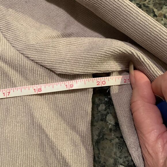 Doe + Rae Anthropologie NWT lightweight shacket. Size: S. Factory distressed - Picture 5 of 7